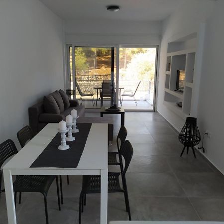 Estia - Brand New Apartment In Ermioni Village Exteriör bild